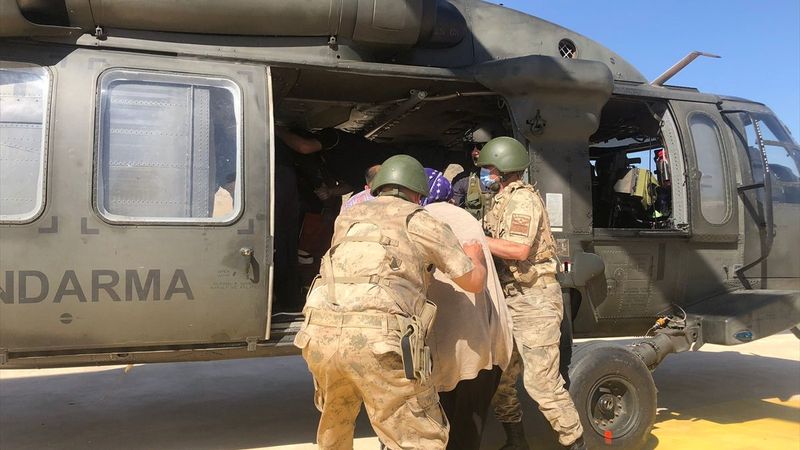 Siirt'te akrep tarafından sokulan kadın için tekne ve helikopter harekete geçti