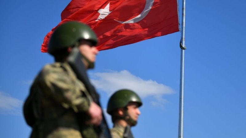 Yunanistan'a kaçmaya çalışan iki FETÖ mensubu yakalandı
