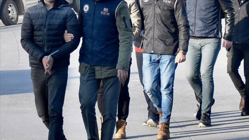 İstanbul'da FETÖ soruşturması adı altında rüşvet alan şahıslar yakalandı