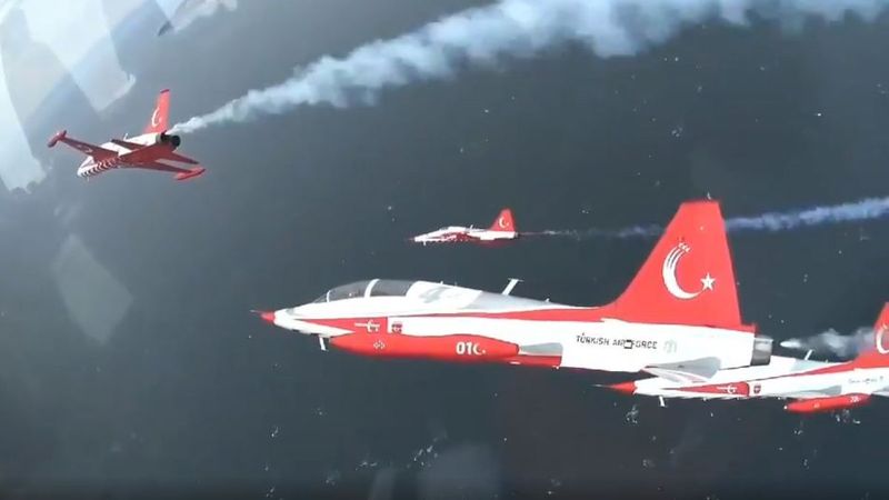 Türk Yıldızları’ndan 19 Mayıs’a özel klip