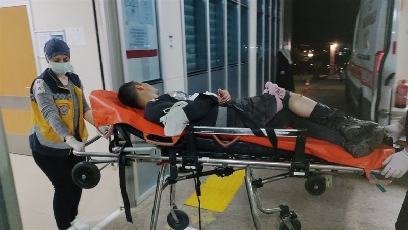 Bursa'da tartıştığı kişiyi ayağından vurdu