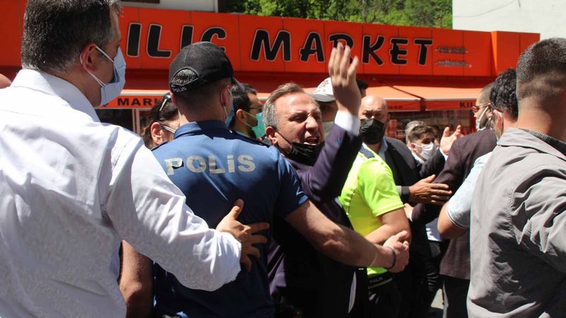 Meral Akşener’in İkizdere ziyaretinde gerginlik