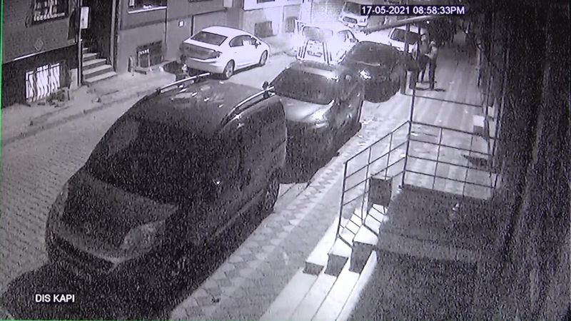 Sultangazi'deki taciz şüphelisinin yakalanma anları kamerada