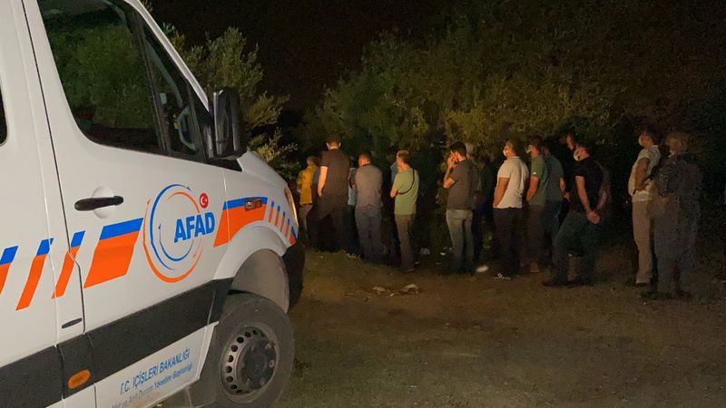 Diyarbakır'da balık tutmak isteyen bir kişi Dicle Nehri'nde kayboldu