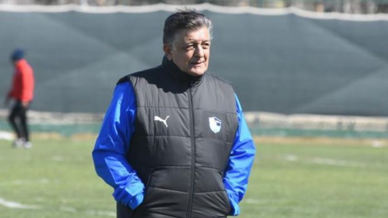 Yılmaz Vural: Da Costa beğenmediği sandviçi aşçıya fırlattı