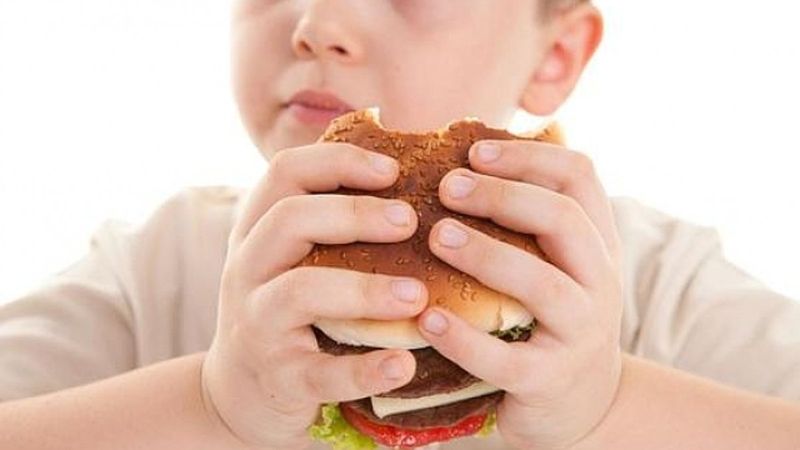 Gençlerde obezite oranı arttı