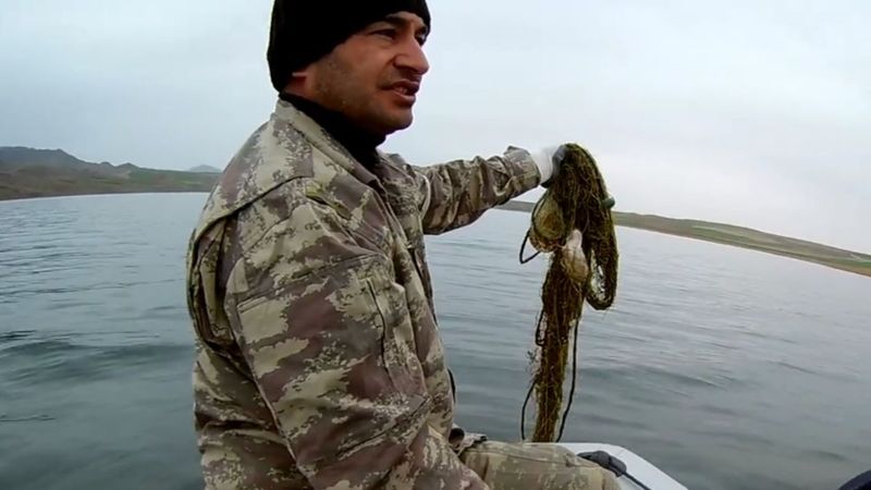 Kırıkkale'de Kızılırmak'a bırakılan hayalet ağlar, balık ölümüne neden oldu