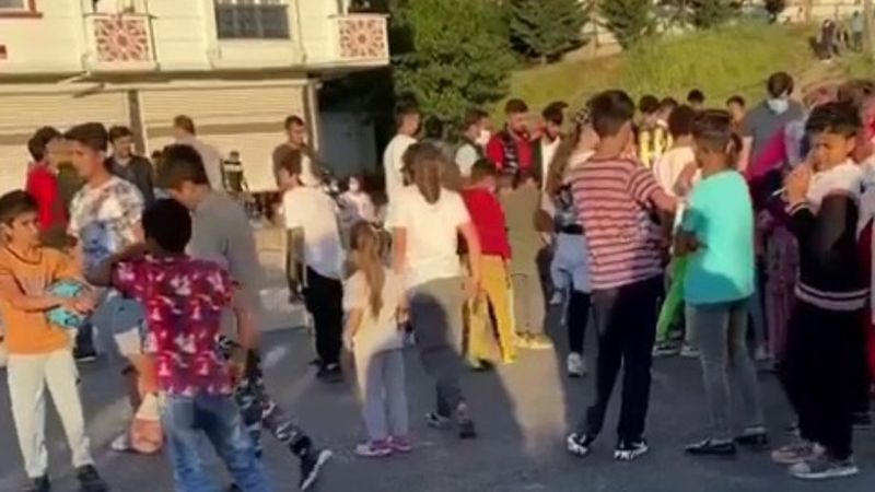 Esenyurt'ta 11 yaşındaki çocuğa otomobil çarptı