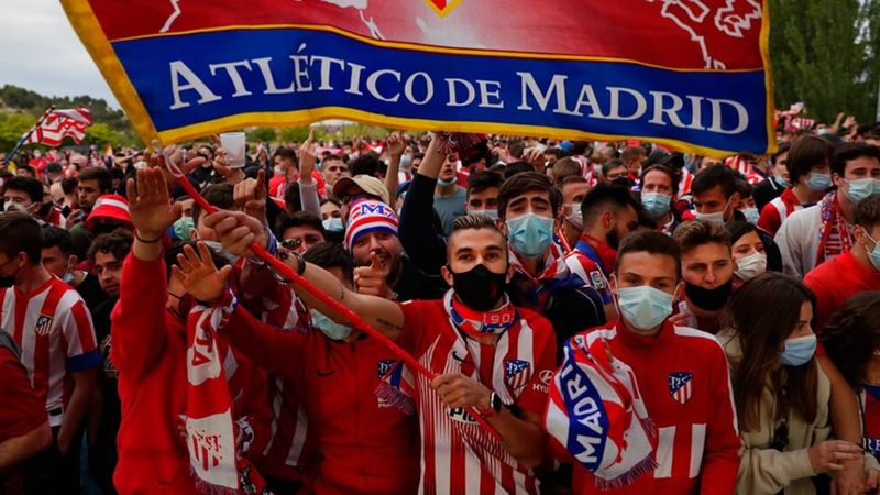 Atletico Madrid taraftarı genç kutlamalarda hayatını kaybetti