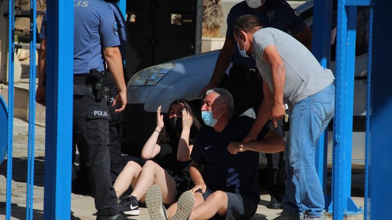 Antalya'da denizden ceset çıktı: Ailesi sinir krizi geçirdi