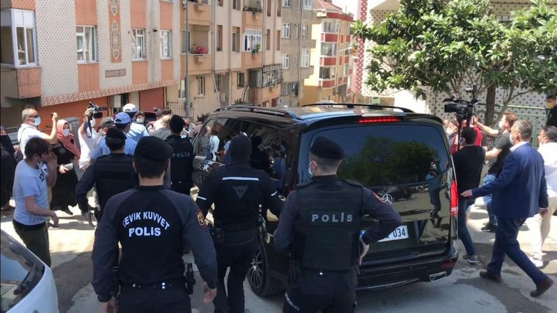 Eyüpsultan’da Ekrem İmamoğlu'na olaylı protesto