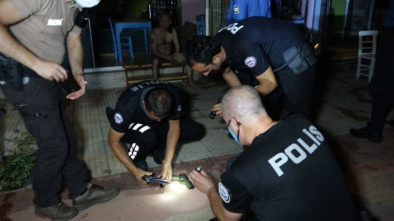 Antalya’da ablası ile tartışan alkollü şahıs, havaya ateş açtı