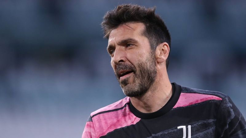 Gianluigi Buffon için Benfica iddiası