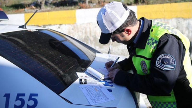 EGM trafik cezası sorgulama 2021: Trafik cezası nasıl öğrenilir?