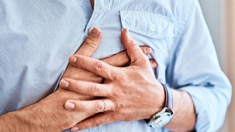 Dinlenirken kalp atış hızınızı düşürmek için 7 ipucu