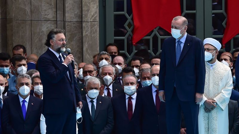 Altan Elmas, Taksim Camii'nin açılışında konuştu