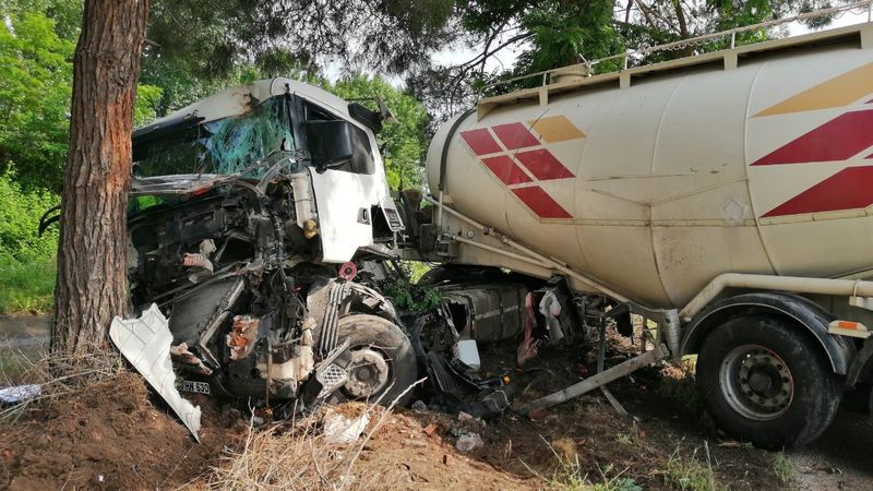 Tokat’ta köpeği ezmemek için manevra yaptı, ölümden döndü