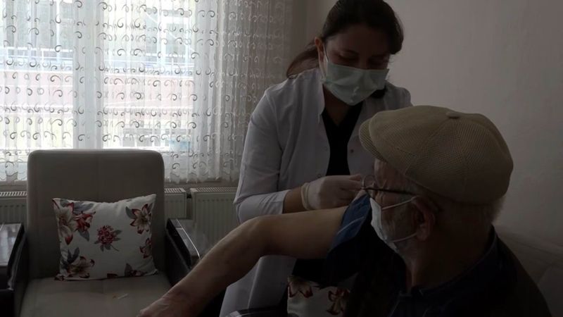 Kayseri'de aşıya ikna olan Mehmet Amca Erdoğan'a şiirle teşekkür etti