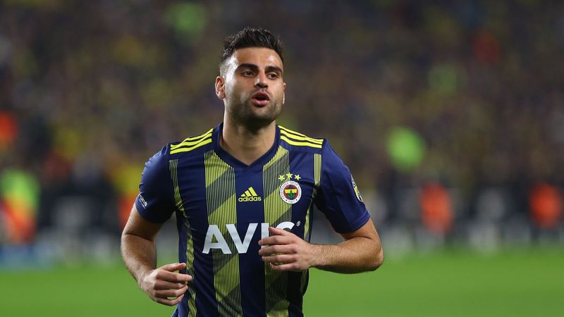 Deniz Türüç: Fenerbahçe'de şampiyonluklarda pay sahibi olmak istiyorum