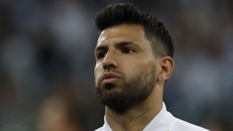 Agüero'dan Manchester City personellerine veda hediyesi
