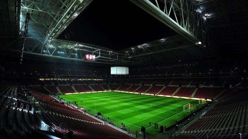 Türk Telekom Stadı’nın zemini lige yetişecek
