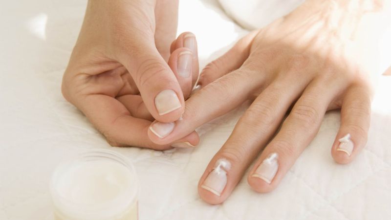 Tırnaklarınız için evde hazırlayabileceğiniz 8 bakım önerisi
