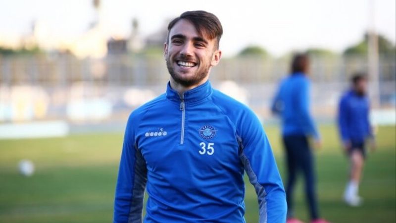 Yunus Akgün, Galatasaray'da kalabilir
