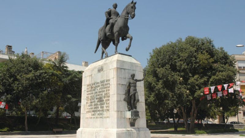 Vakanüvis yazdı: Bir garip heykel hikayesi