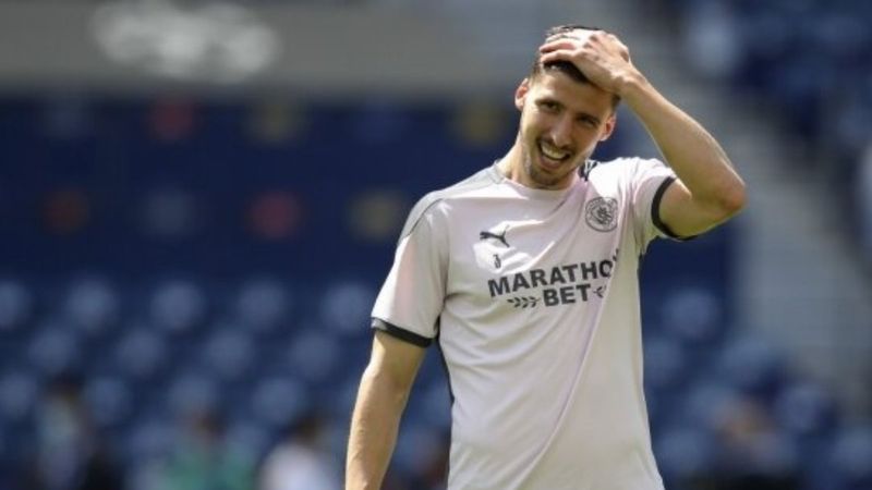 Premier Lig'de yılın futbolcusu Ruben Dias