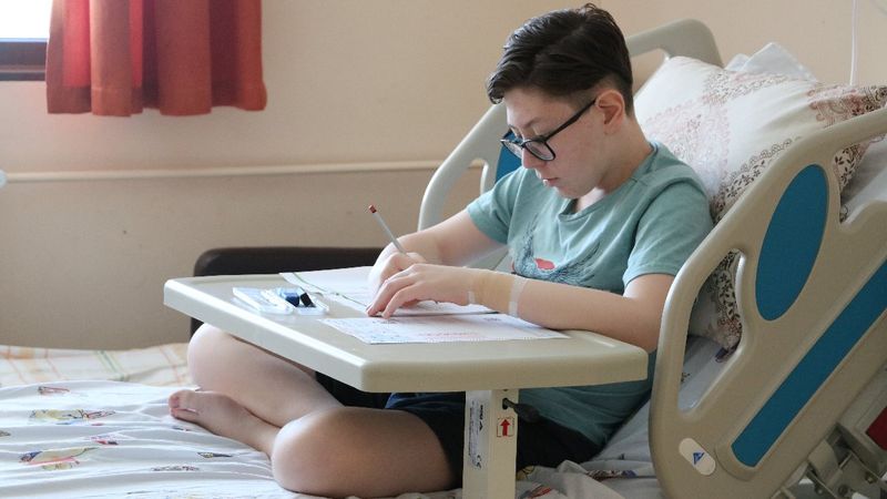 Edirne'de, hastane odasında LGS'ye girdi