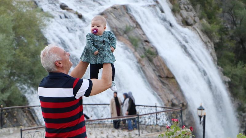 Erzurum'daki Tortum Şelalesi'nde tuvalet sayısı azaltılınca şikayetler arttı