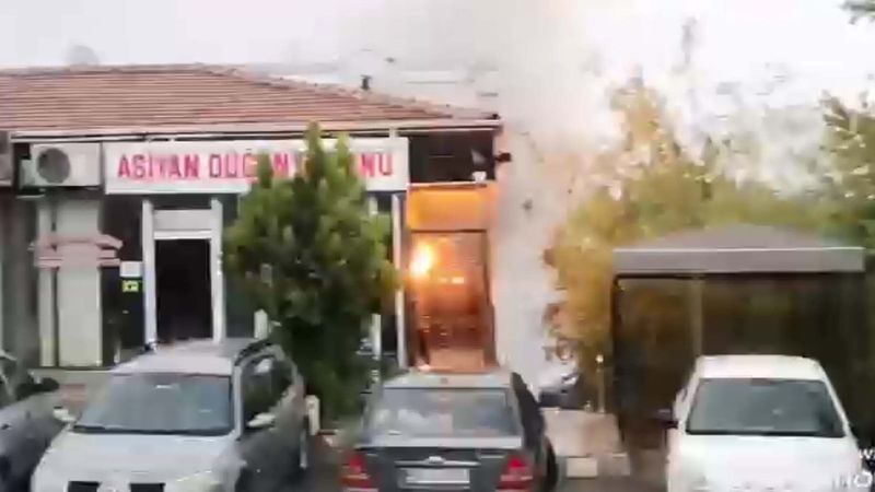 Kırıkkale’de düğün salonuna yıldırım düştü