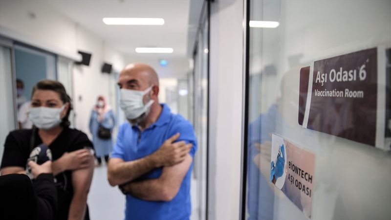 Türkiye'de yapılan aşı sayısı 32 milyonu geçti