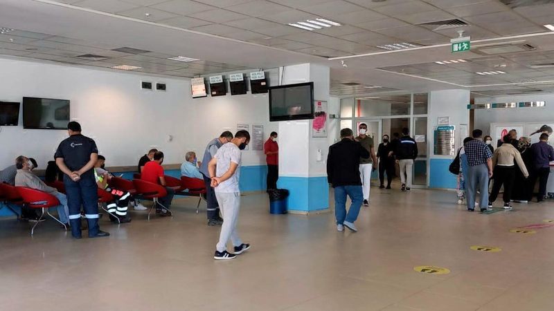 Tekirdağ'da 200 işçi, yemek zehirlenmesi nedeniyle hastaneye gitti