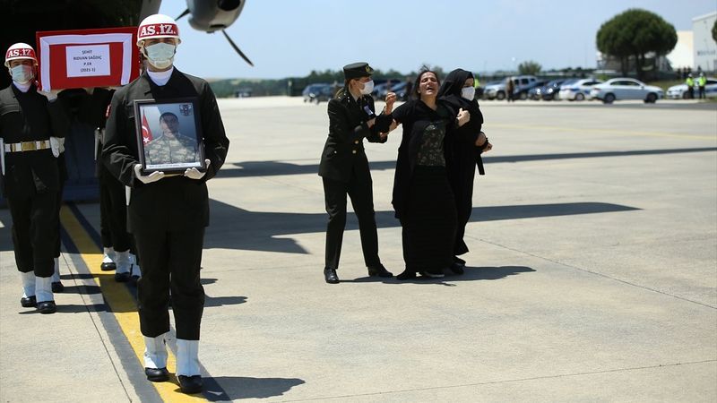 Mardin şehidine veda