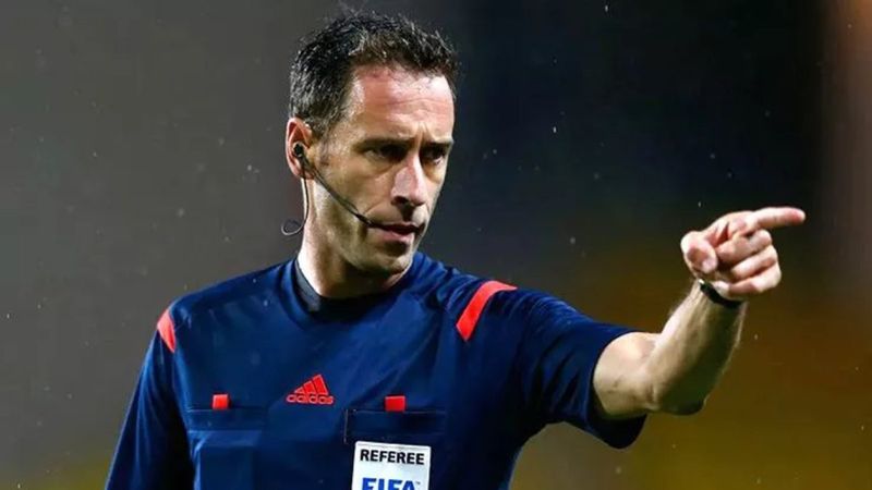 Türkiye-Galler maçının hakemi