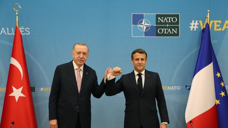 Cumhurbaşkanı Erdoğan ile Emmanuel Macron bir araya geldi