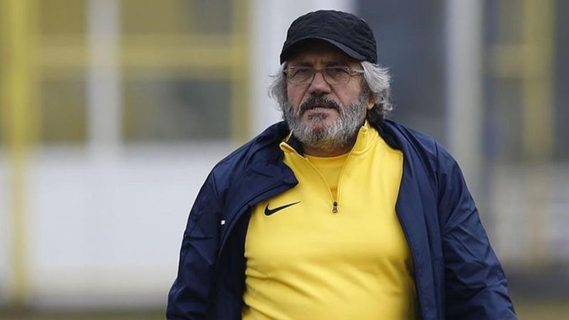 Mustafa Reşit Akçay, hastaneye kaldırıldı