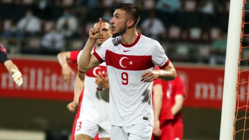 Halil Dervişoğlu: Genç takım devam etmeli