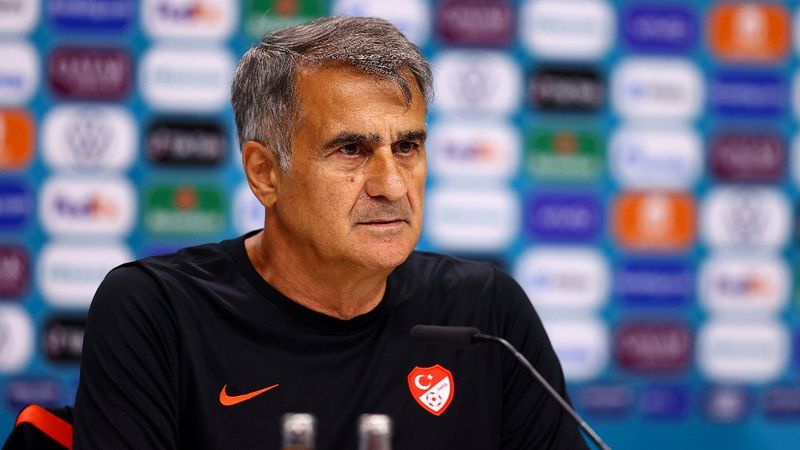 Şenol Güneş, Burak Yılmaz ve Hakan Çalhanoğlu ile özel görüştü
