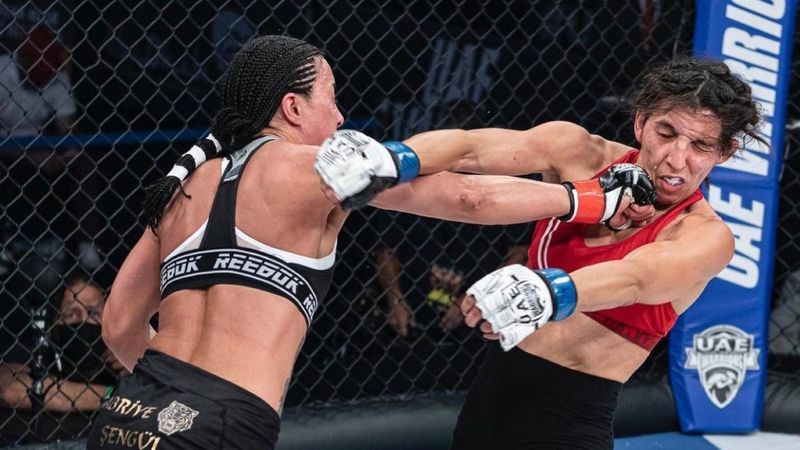Sabriye Şengül MMA'de Ftouhi'ye karşı kazandı