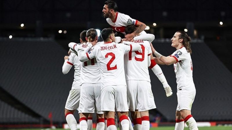 İsviçre-Türkiye maçının muhtemel 11'leri