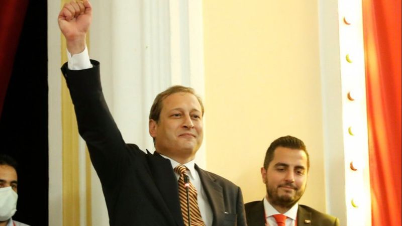 Burak Elmas: Galatasaray'ın teknik direktörü Fatih Terim'dir