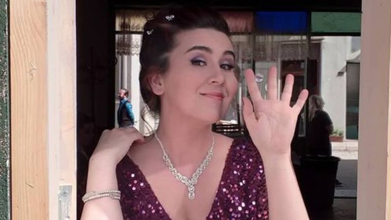 Aşkın Tarifi Gülendam kimdir? Ümmü Putgül kaç yaşında, nereli?