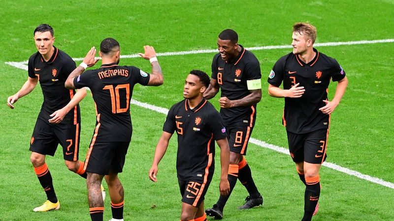 Hollanda, Kuzey Makedonya'yı farklı yendi