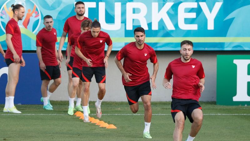 EURO 2020'de süre alamayan milli futbolcular