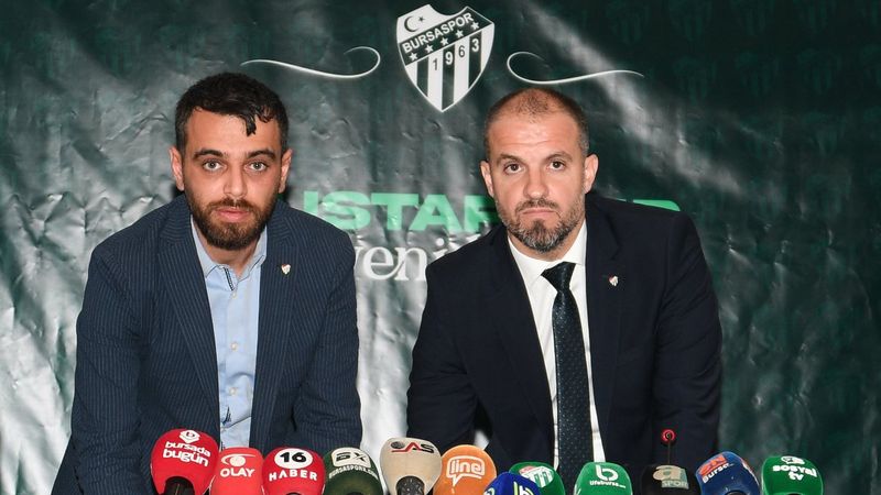 Bursaspor, Mustafa Er ile sözleşme imzaladı