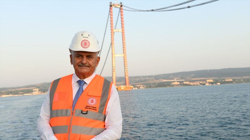 Binali Yıldırım 1915 Çanakkale Köprüsü'nde incelemelerde bulundu