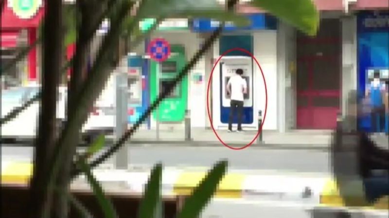 Sultanbeyli’de yasa dışı bahis oynadı, ATM’nin önünde yakalandı