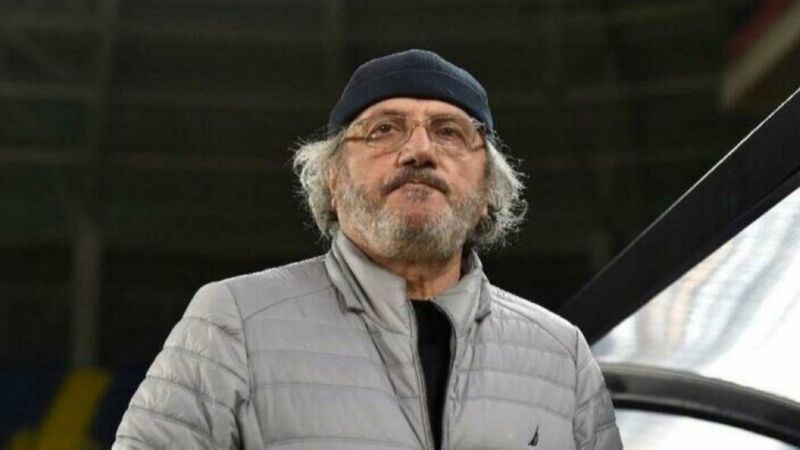 Mustafa Reşit Akçay entübeden ayrıldı